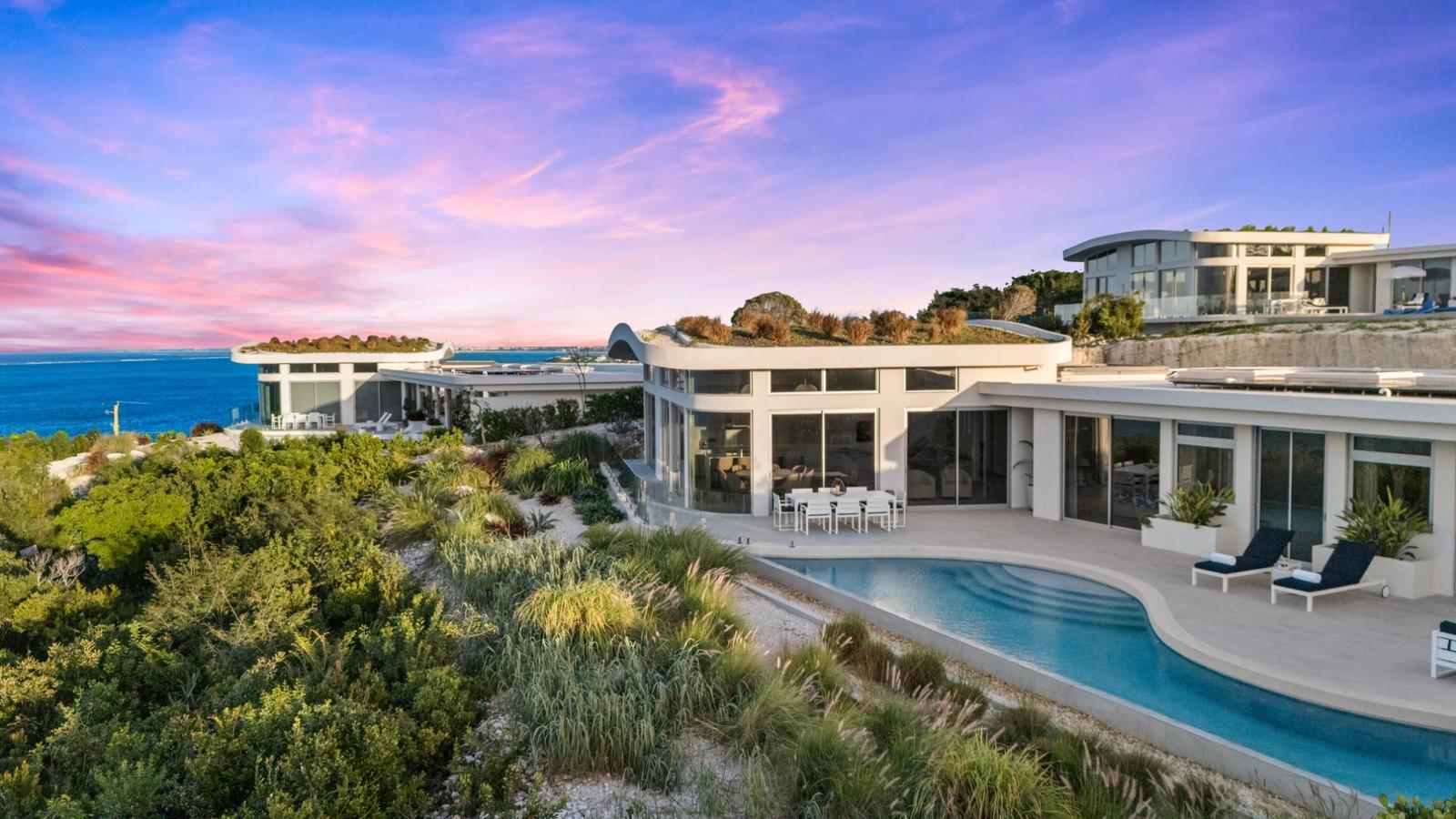 Estate 9 - The Summit - Blue Mountain Ocean View — photo 2