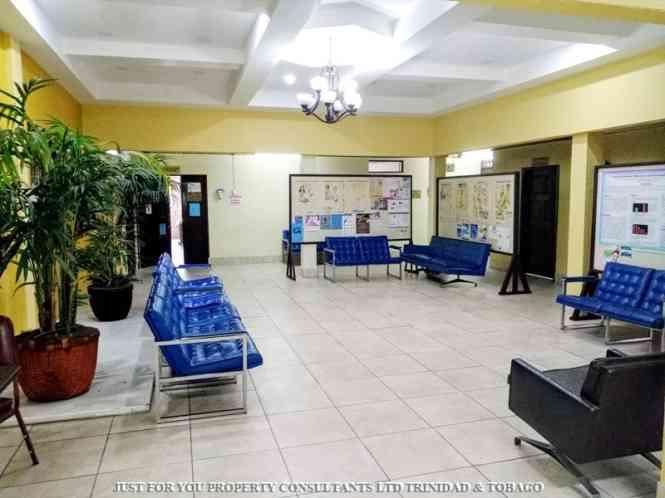 House for sale in San Fernando, Trinidad Tobago — photo 1