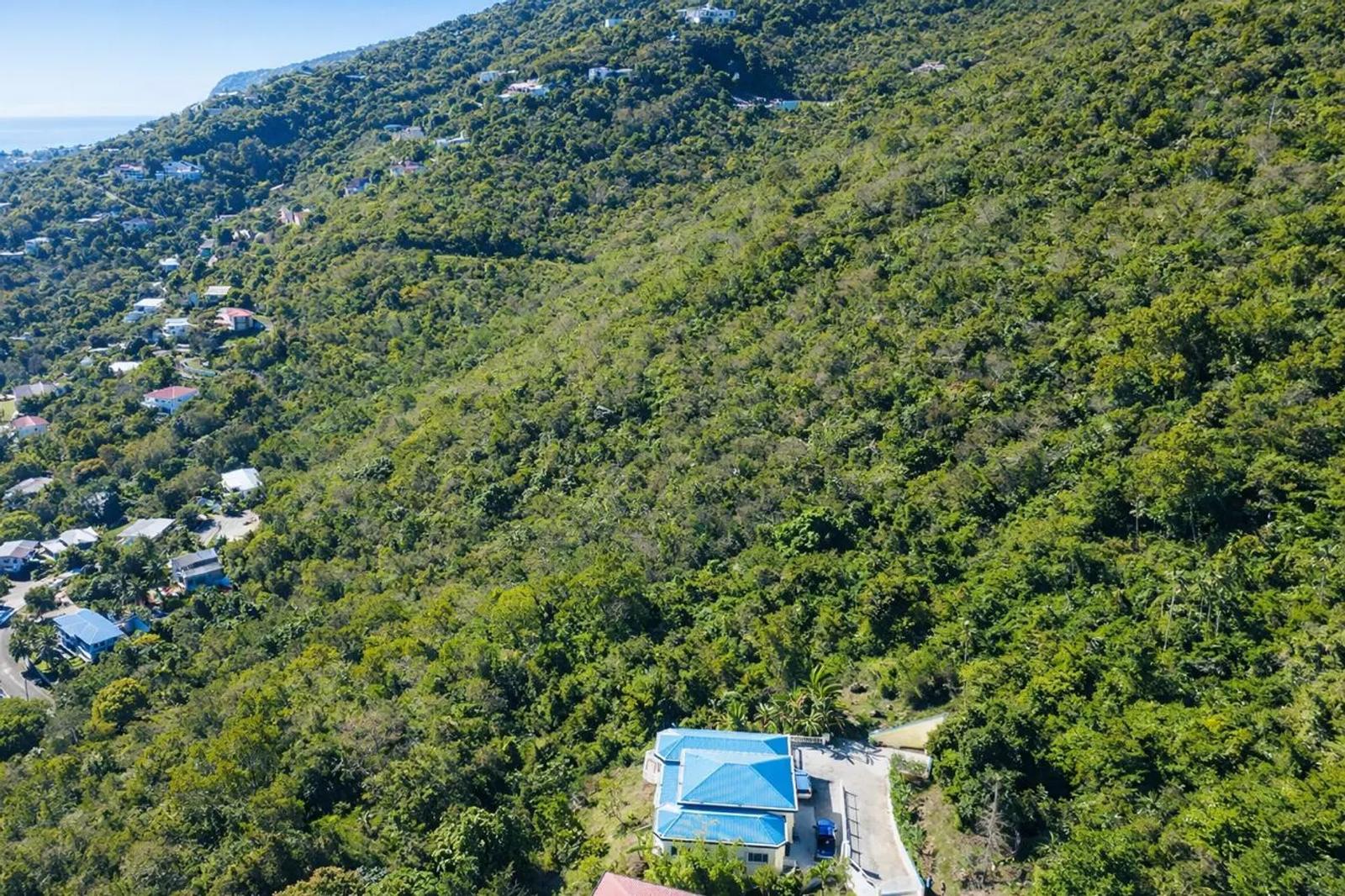 1.65 Acre R1 zoned parcel with unobstructed views in St. Thomas — photo 2