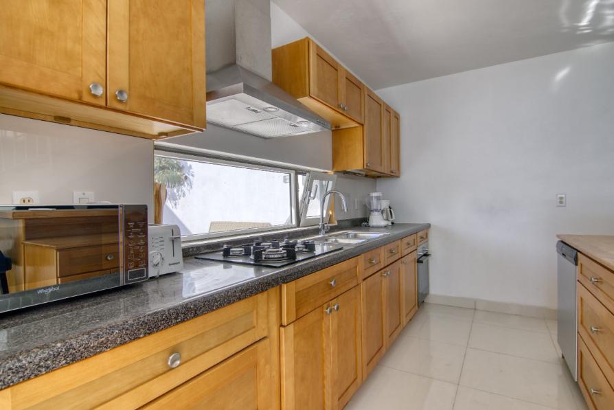 Oceans Indigo 18 Beautiful 2BR Condo — photo 4