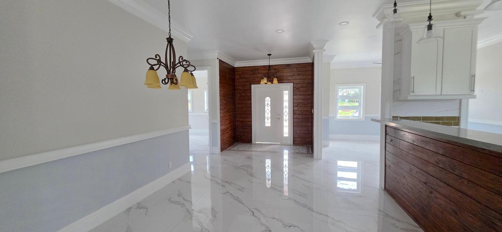 3 bedroom Residence for sale - 13 DEFENDER AVENUE, Grand Bahama — photo 3