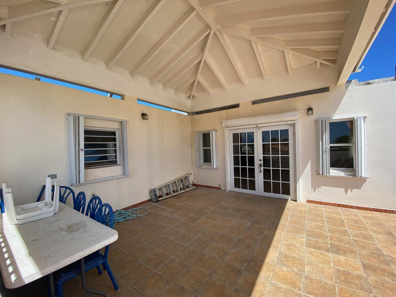 5 Unit Apartment Building for Sale, Cole Bay, St Maarten — photo 2