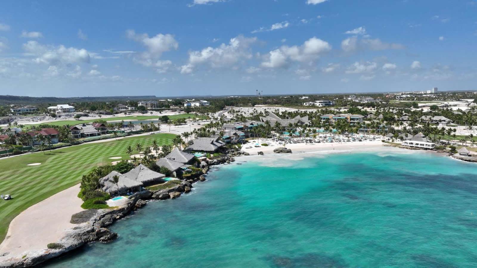 2 Bedroom Beachfront Apartment for Sale, Eden Roc Cap Cana, Dominican Republic — photo 2