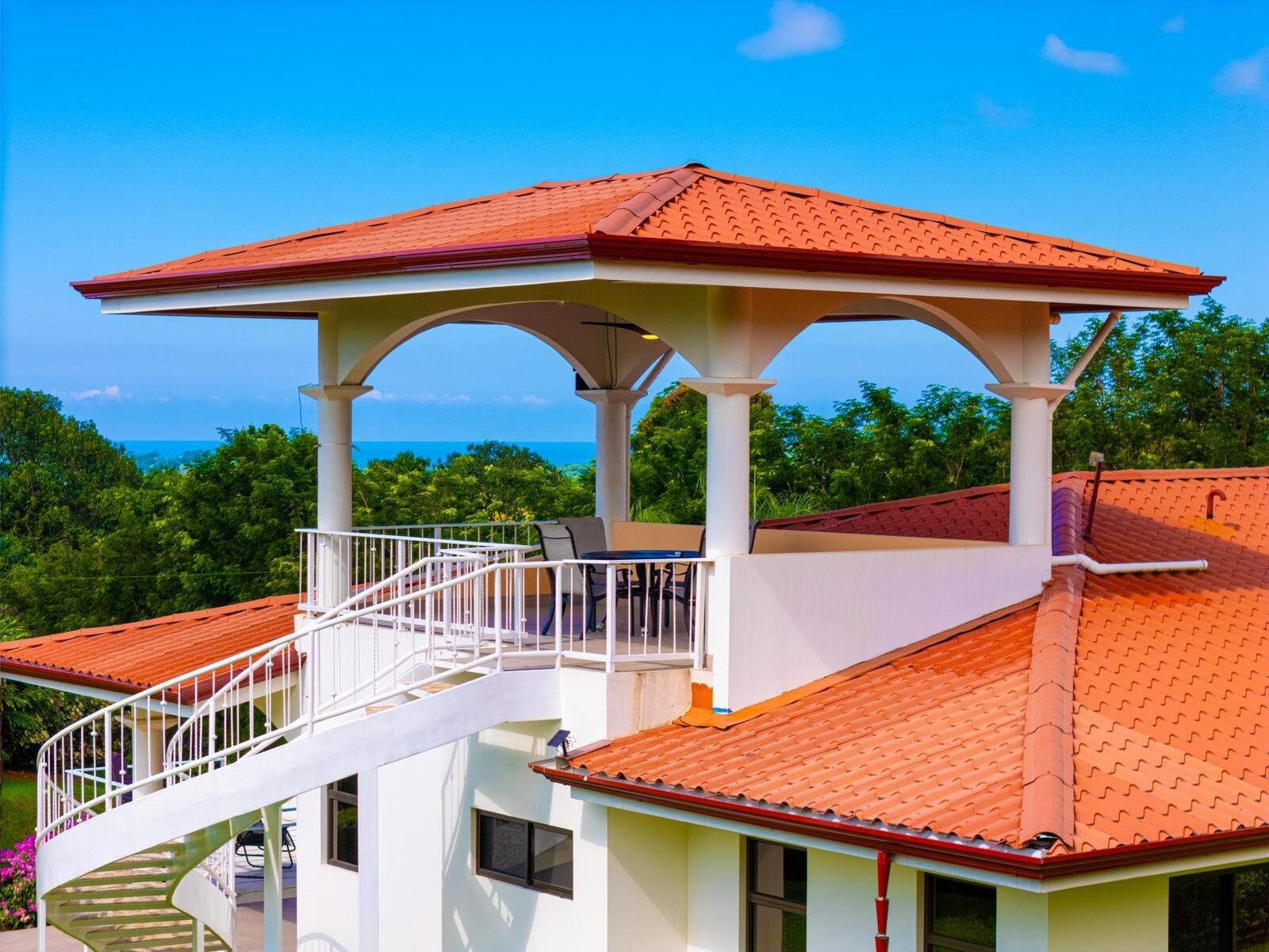 4 Bedroom Ocean-View Home for Sale, Ojochal, Puntarenas, Costa Rica — photo 4