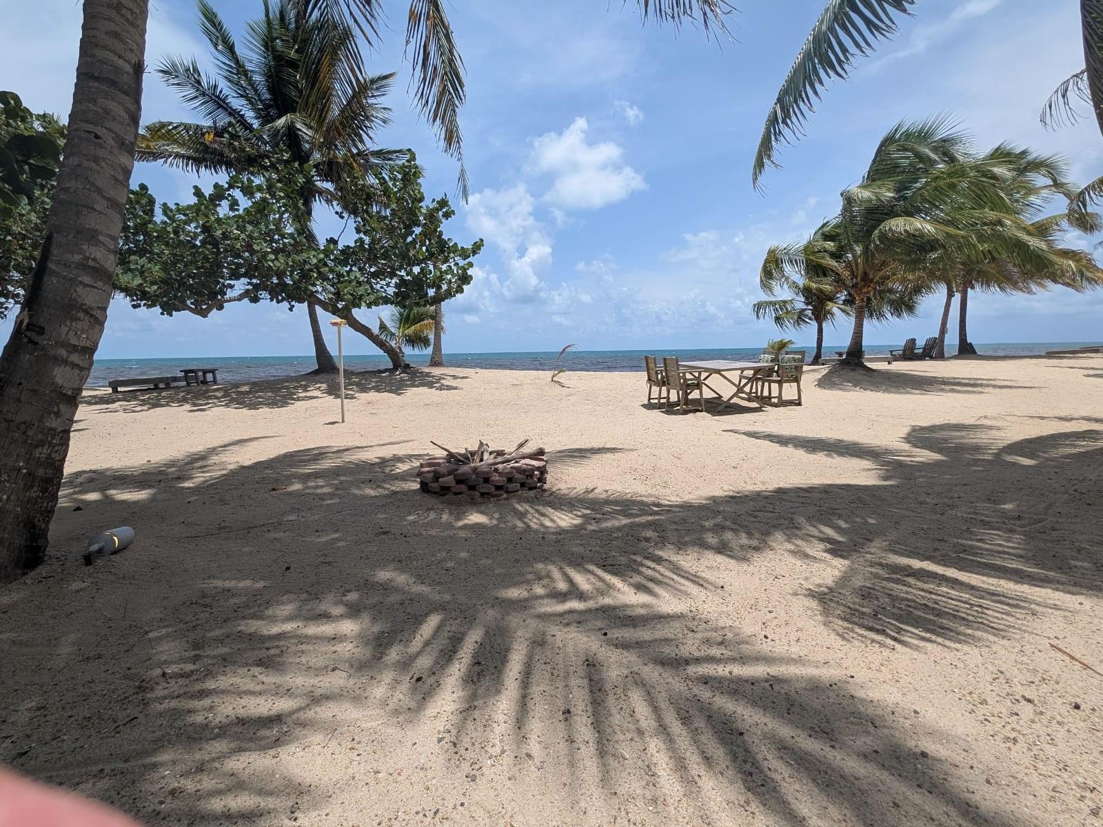 1 Bedroom Beachfront Loft for Sale, Itz'ana, Placencia, Belize — photo 2