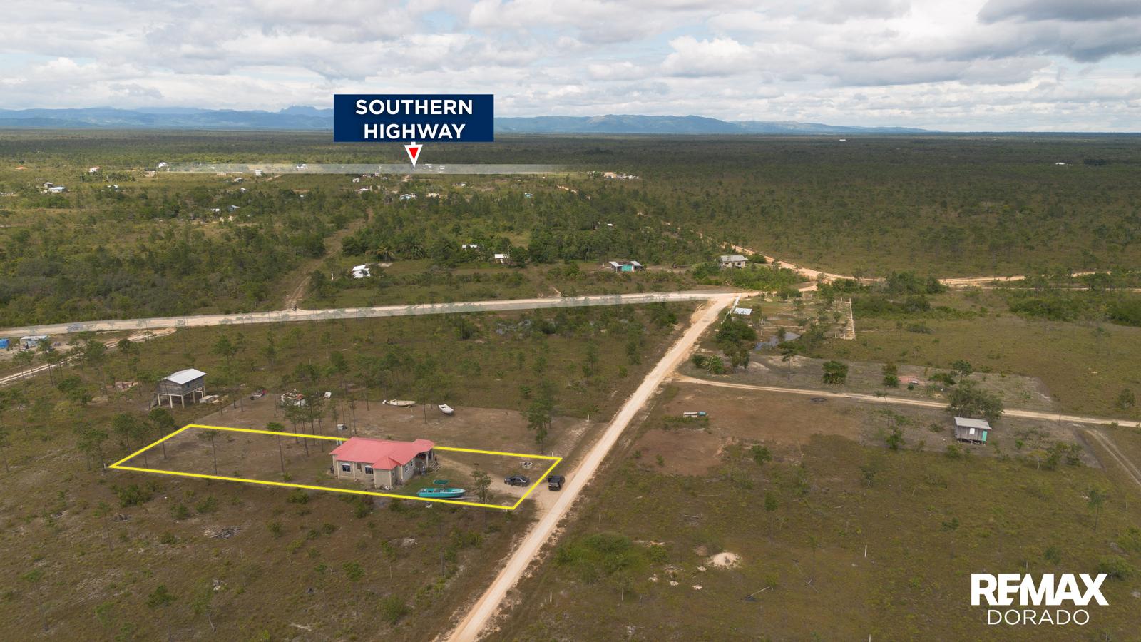 Robustly Built 3bedroom Home with Expansion Potential - Independence Village. — photo 3