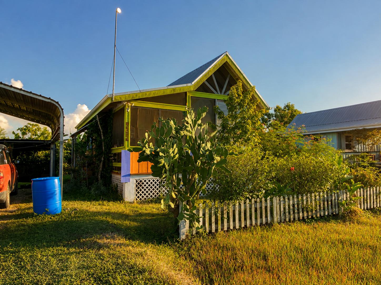 1 Bedroom Off-Grid Home for Sale in Carmelita Gardens, Cayo District, Belize — photo 3