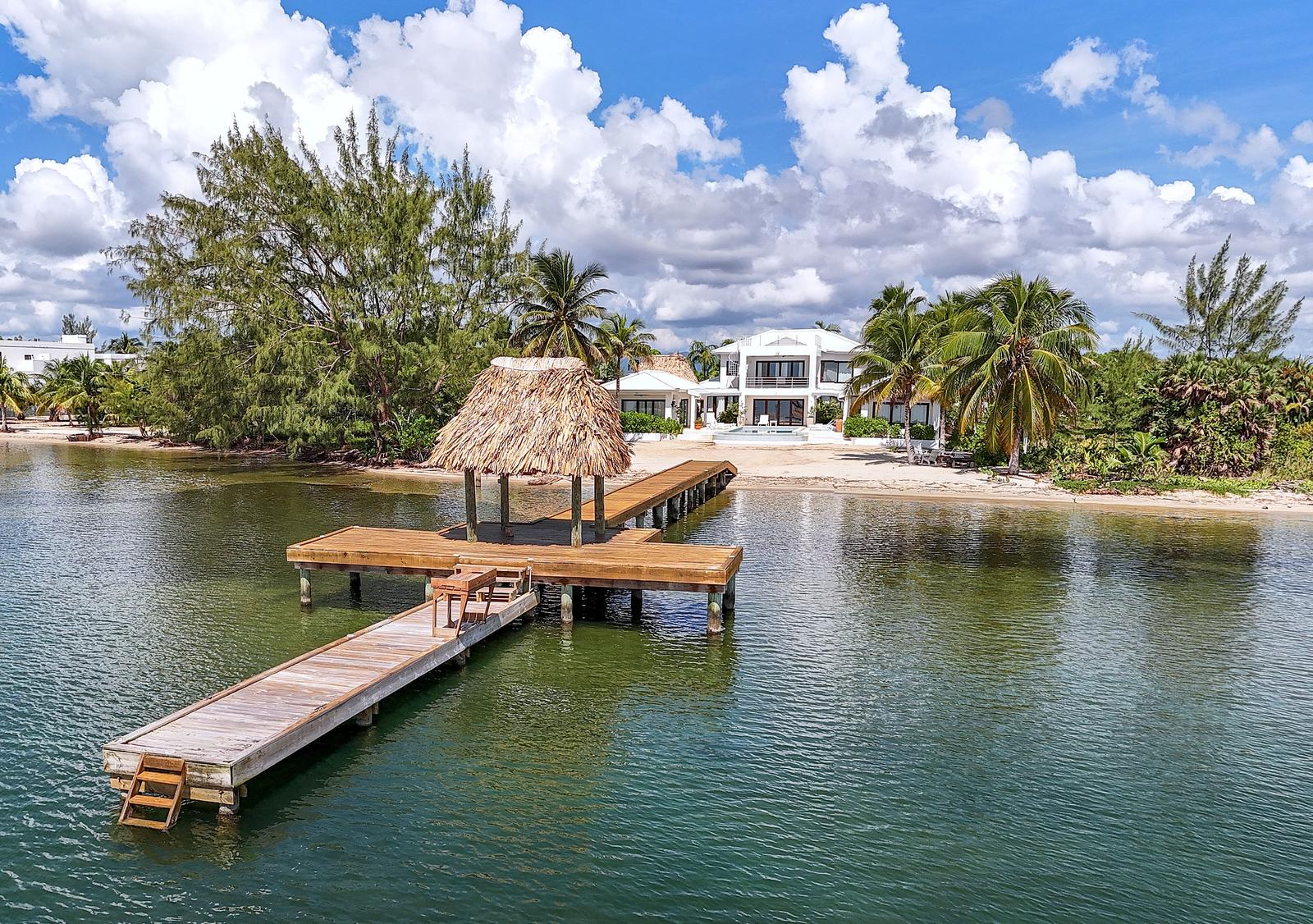 Luxurious Family Villa on the Caribbean Sea — photo 3