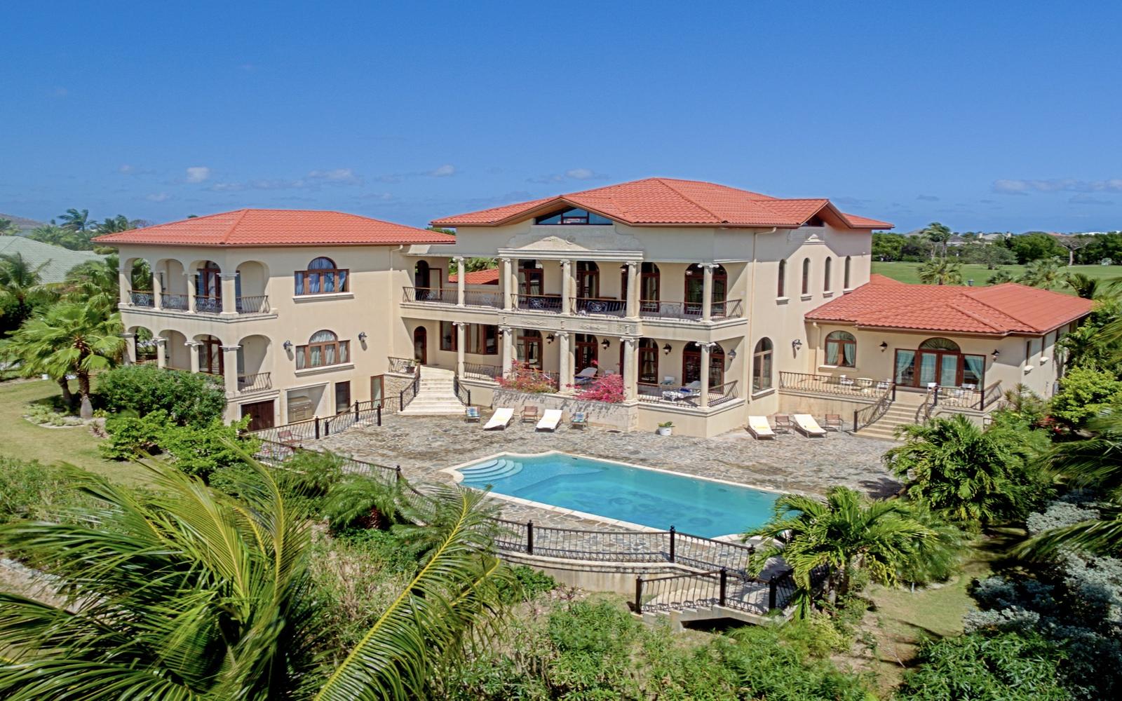 6 Bedroom Luxury Villa for Sale, Ocean Club Estates, Paradise Island, Bahamas — photo 1