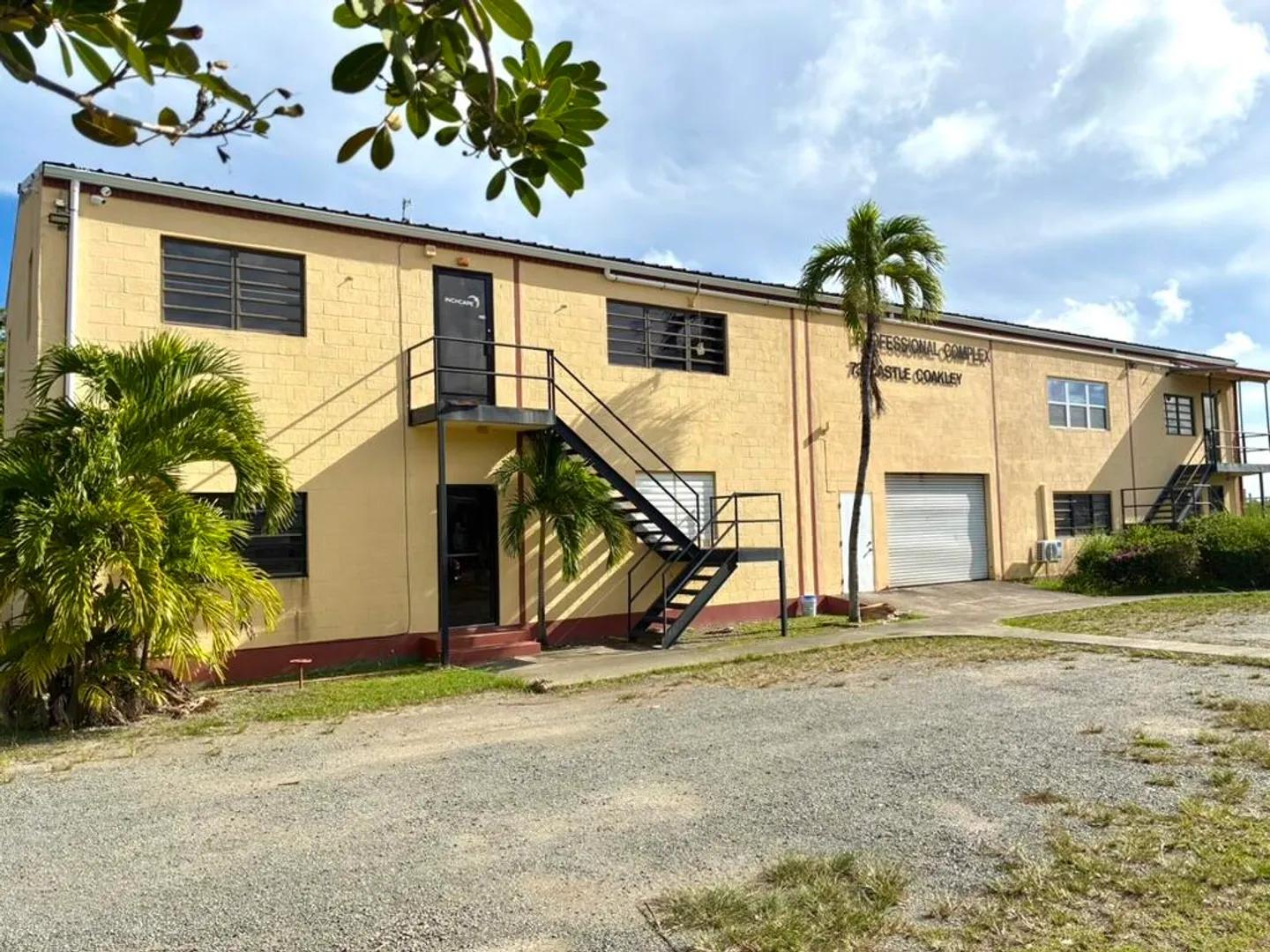 Industrial Unit with Offices, Kitchenette, and Parking — photo 4