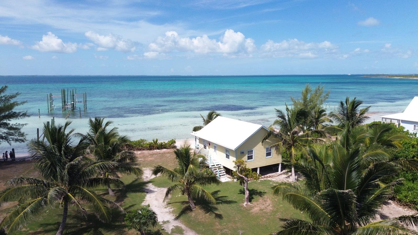 2 Bedroom Beachfront Cottage for Sale, Guana Cay, Abaco, Bahamas — photo 3