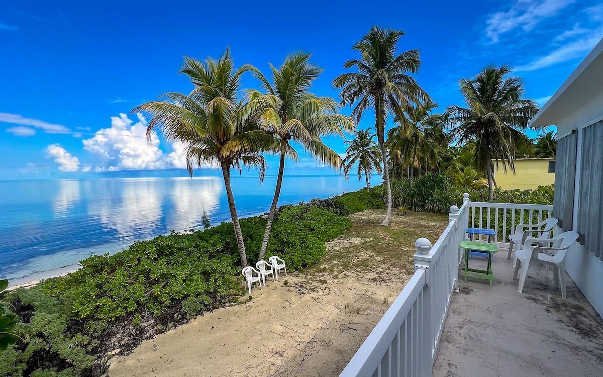 7 bedroom Apartment for sale — OCEANFRONT, DEEP CREEK in Andros, The Bahamas — photo 1