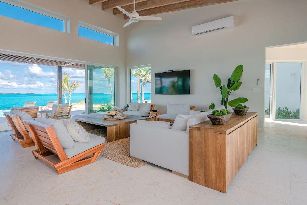 4 Bedroom Beachfront Residence in Forbes Hill, Exuma — photo 5