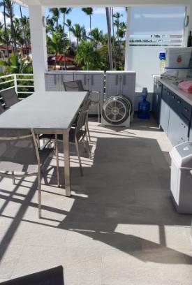 Beautiful 2 Bedroom Penthouse 4 Minute Walk To White Sand Beach — photo 5