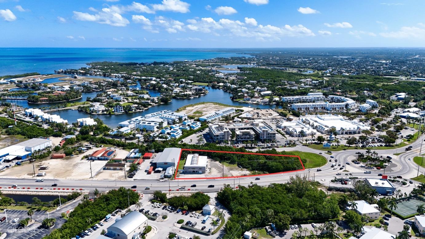 1.46 Acre Crewe Road/grand Harbour Property. High Visibility!!!! — photo 5