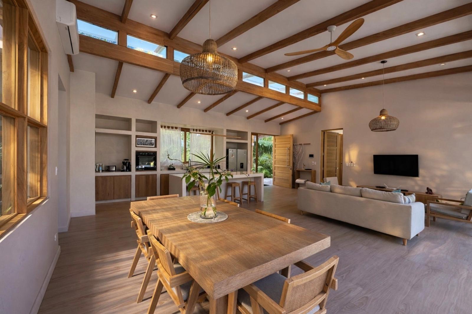 2 Bedroom Home for Sale, Playa Carmen, Santa Teresa, Costa Rica — photo 5