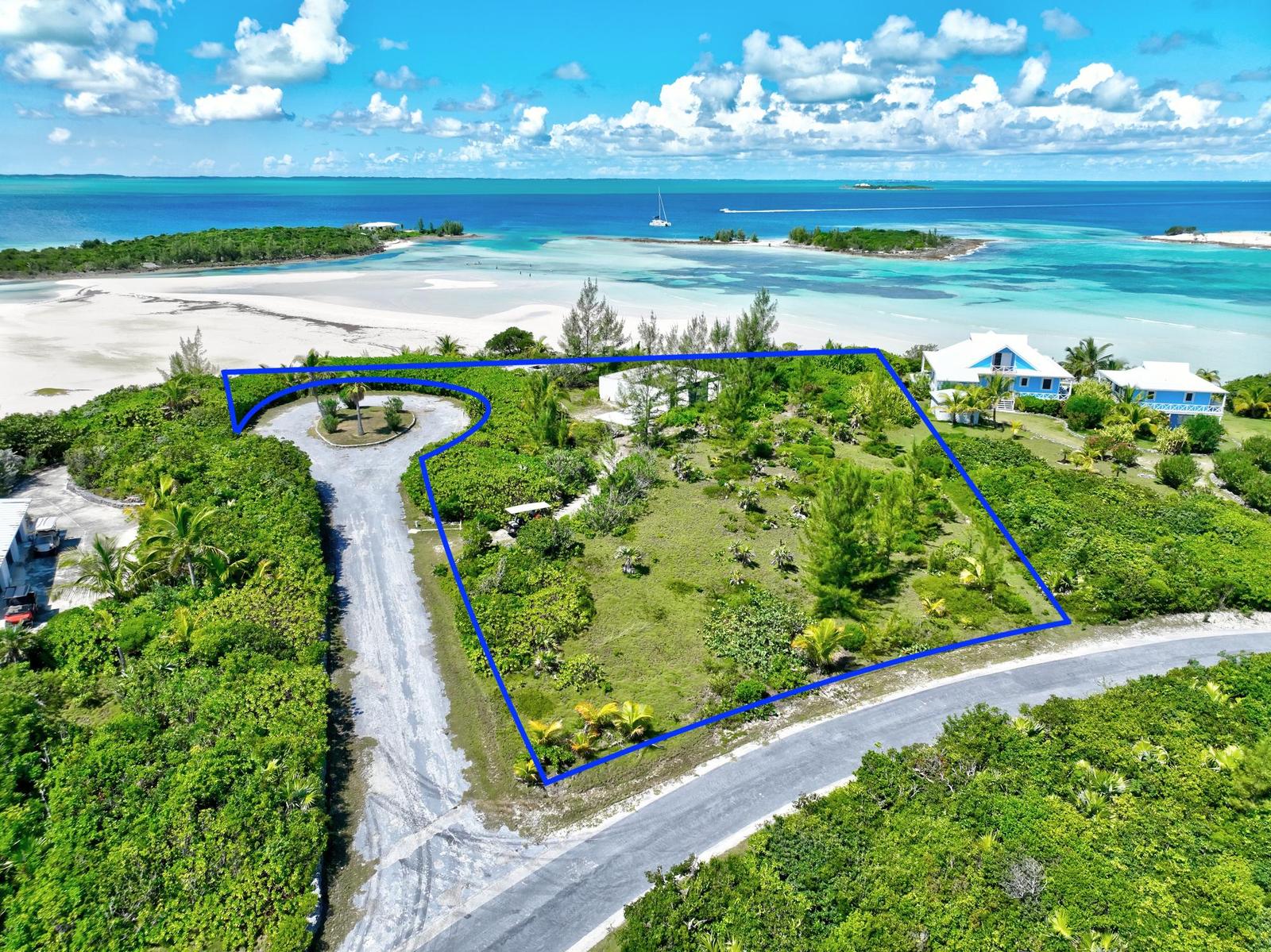 Lagoon Lookout Villa in Abaco Islands, The Bahamas — photo 2