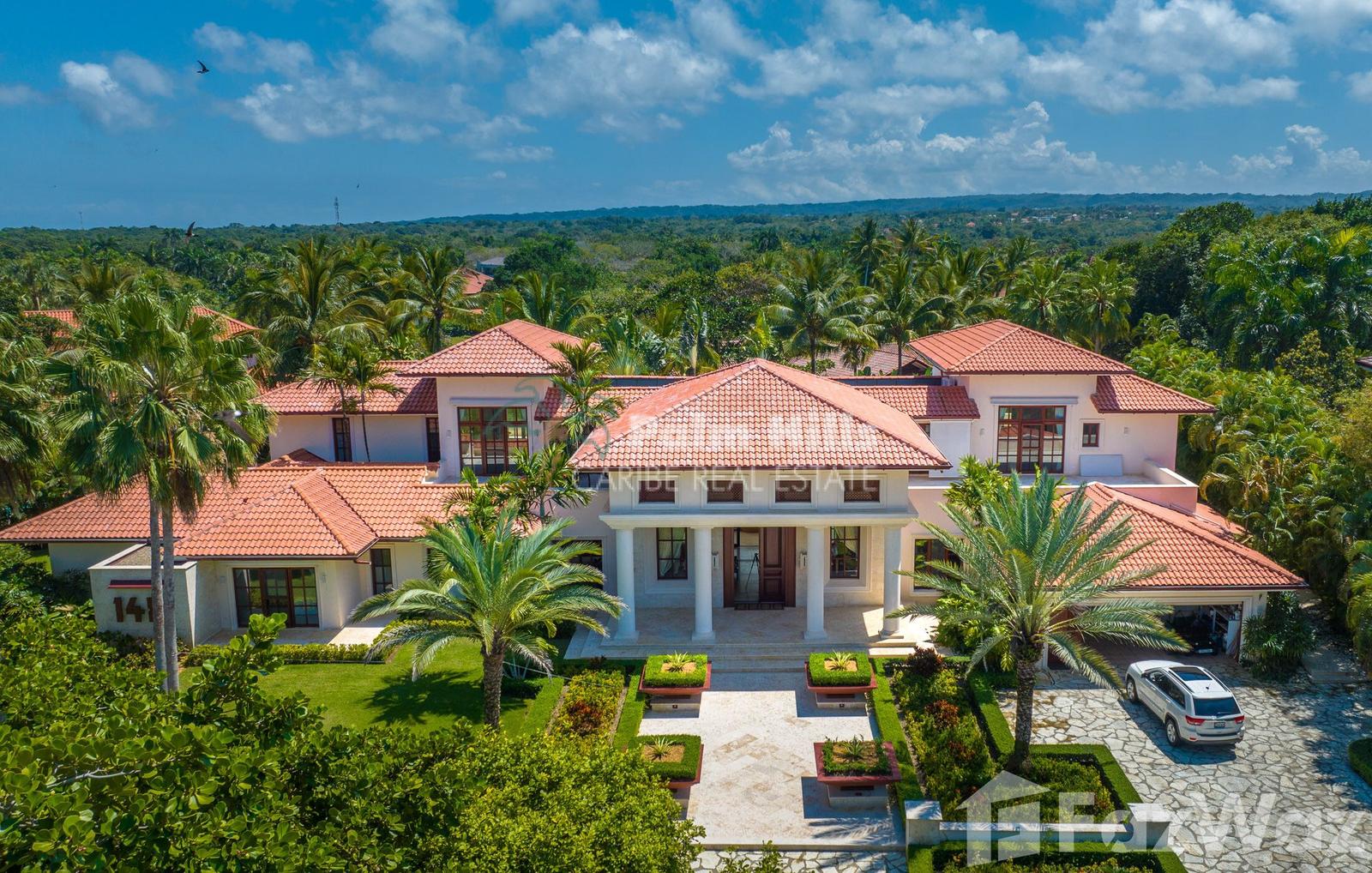 7 Bedroom Villa for Sale in Cabarete — photo 1