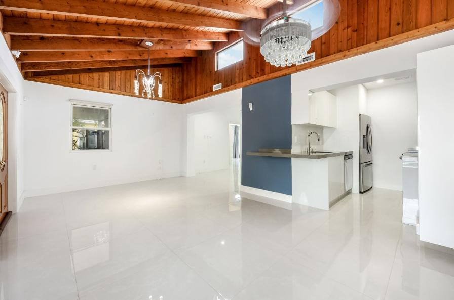 Miami Beach 3BR Dream Home at 8533 Crespi Boulevard — photo 3