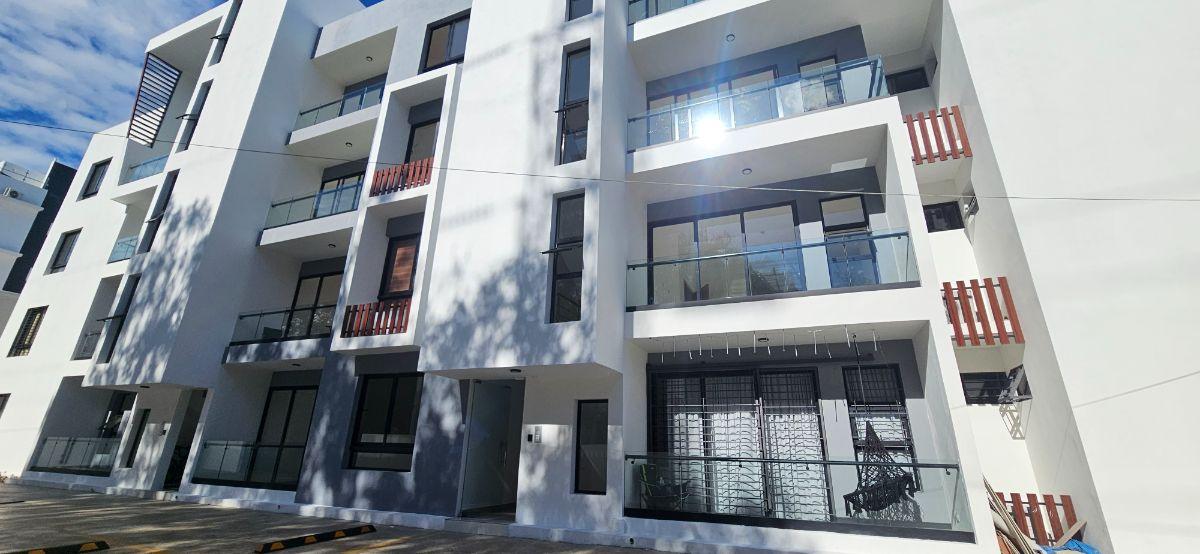 3 bedroom property for sale — photo 1