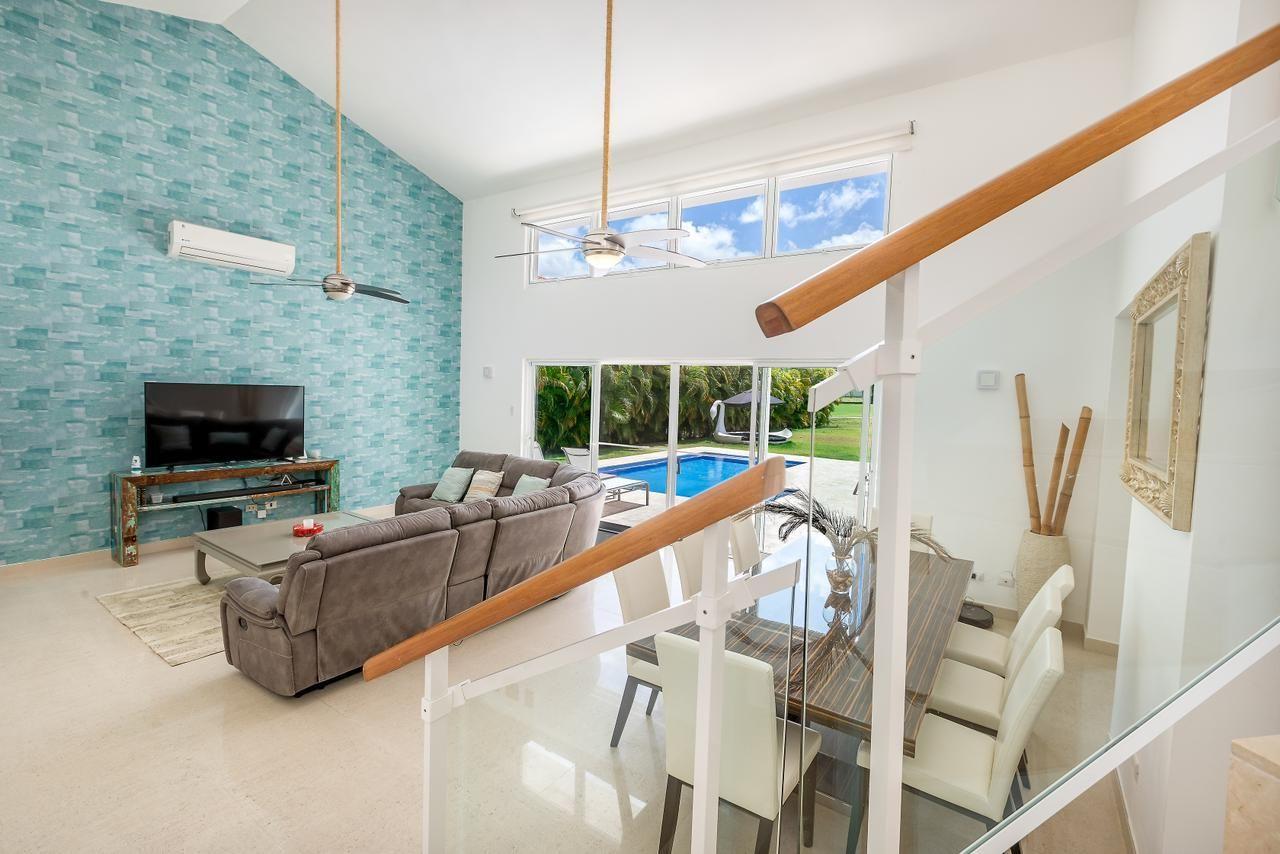 Spacious Five-bedroom Villa With Stunning Golf Views in Bavaro, East Coast, DO — photo 5