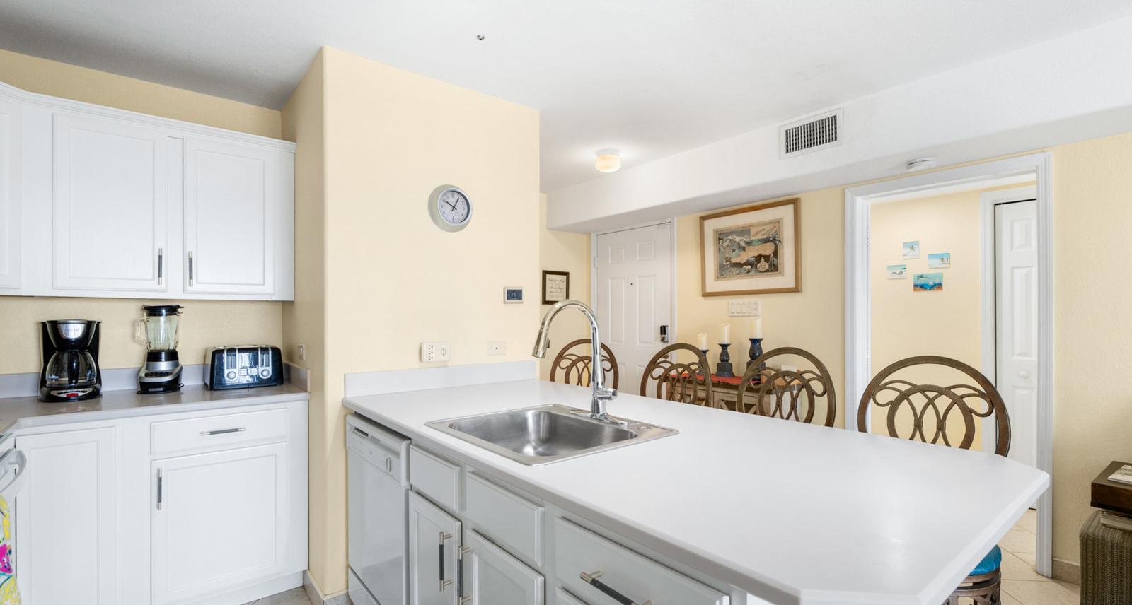 Apartment/Condo - For sale in Rum Point, Cayman Islands — photo 4