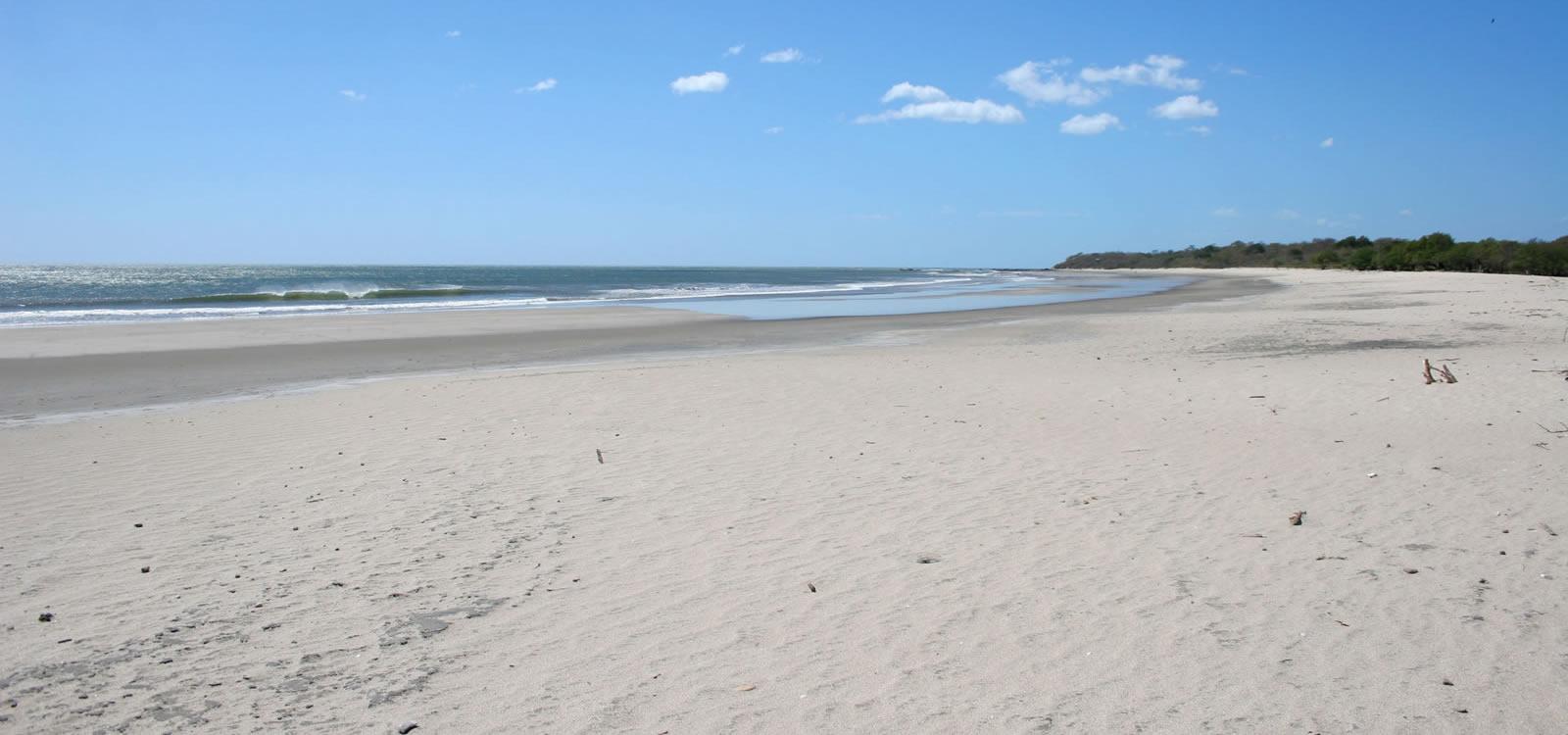 120 Acres Oceanfront Land for Sale, Rio Escalante-Chacocente Wildlife Refuge, Nicaragua — photo 4