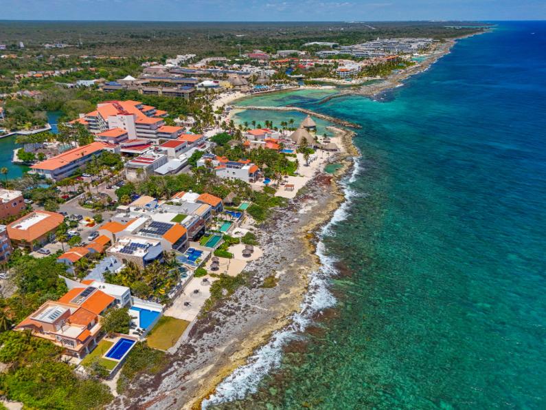 Caleta Xelha in Puerto Aventuras — photo 5