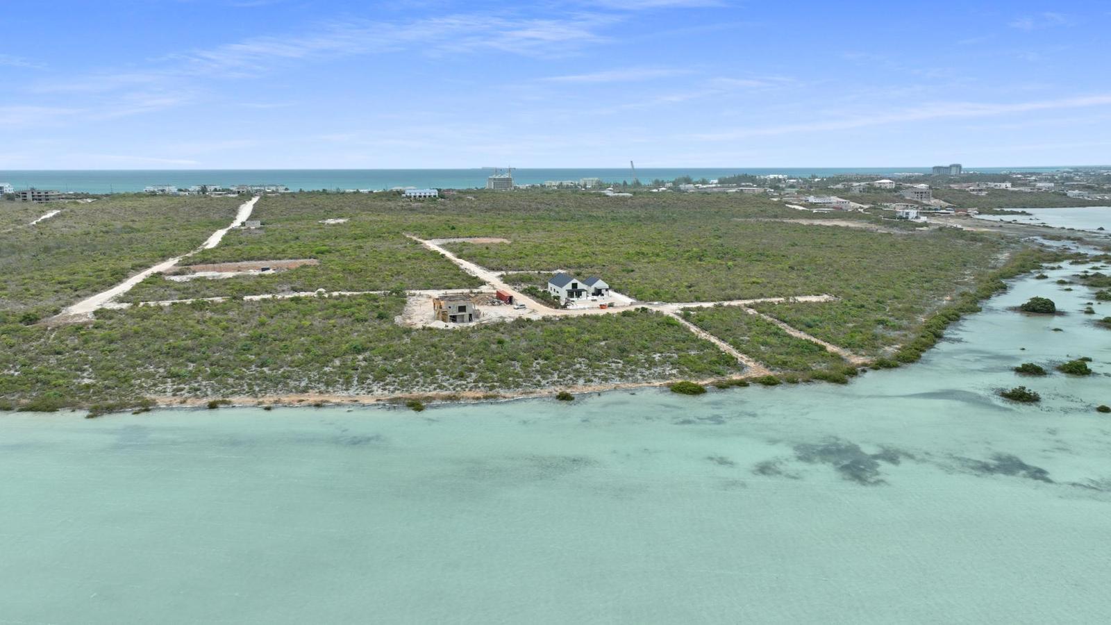 89 Trade Winds Estates — photo 2