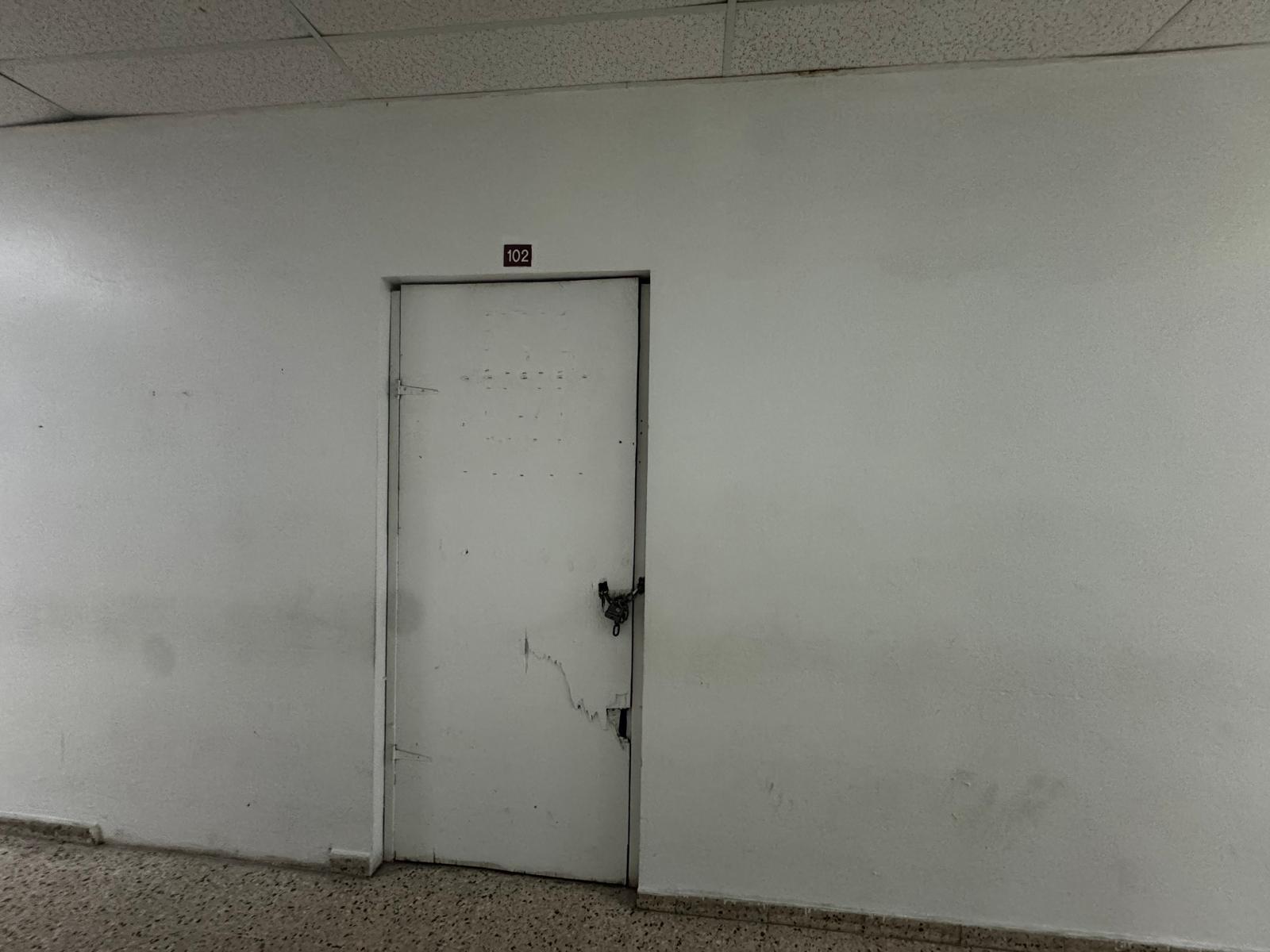 Blank Canvas Medical Office - in Strategic Location — photo 3