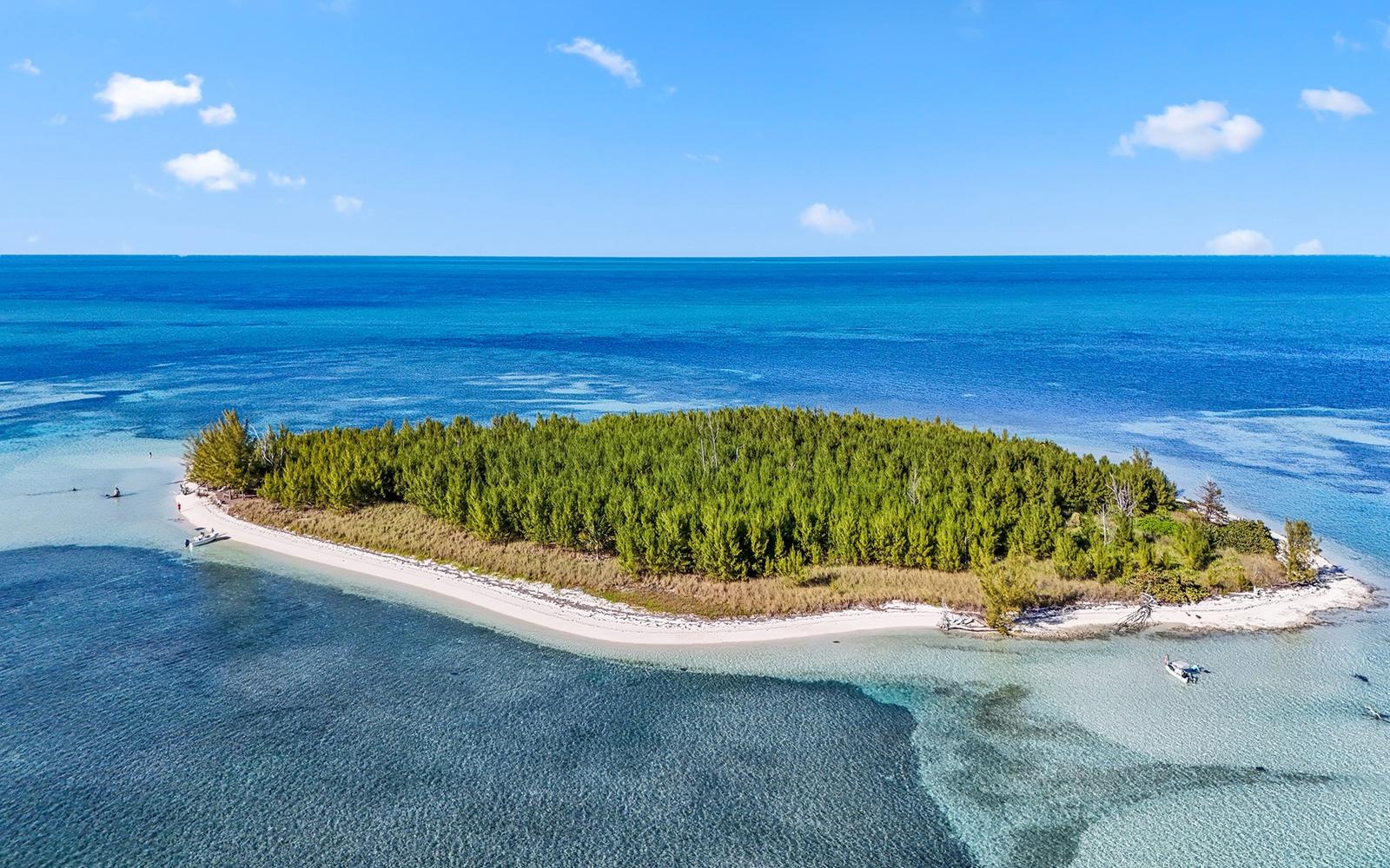 7 Acre Private Island for Sale, Grand Bahama, Bahamas — photo 2