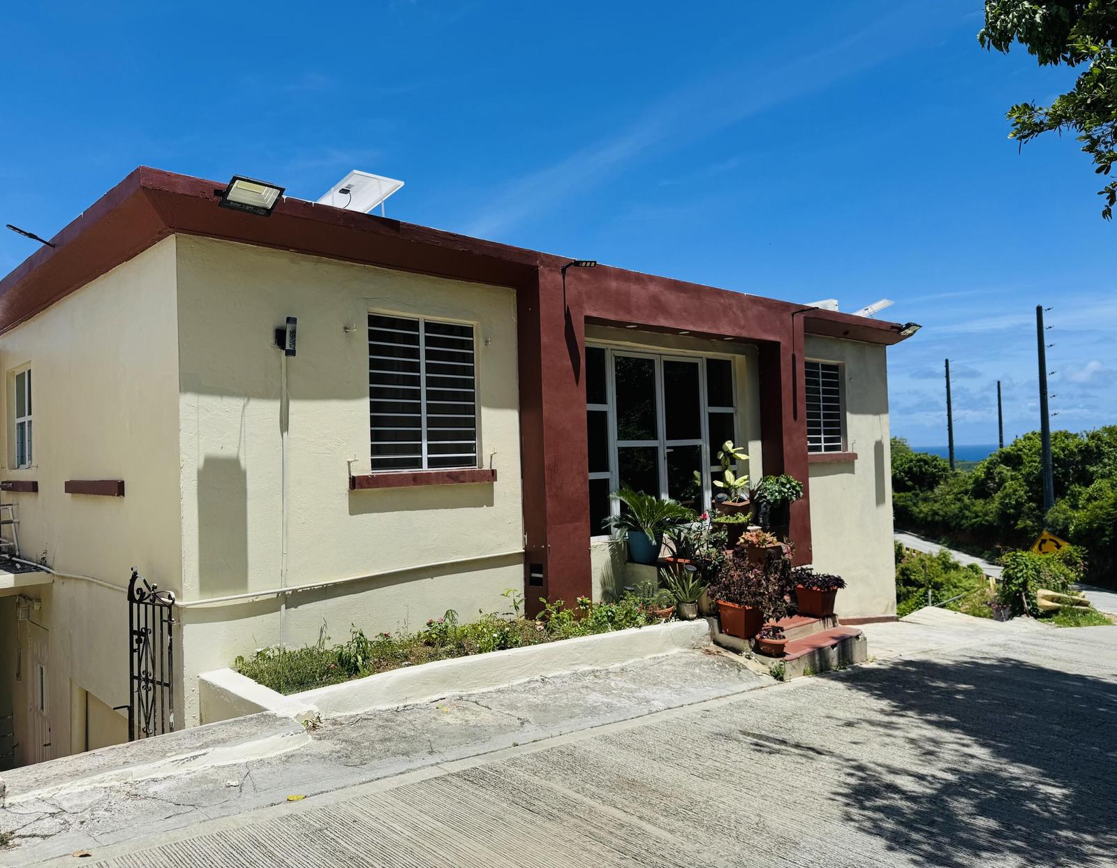 8 Bed, 4 Bath Villa in St. Thomas — photo 2