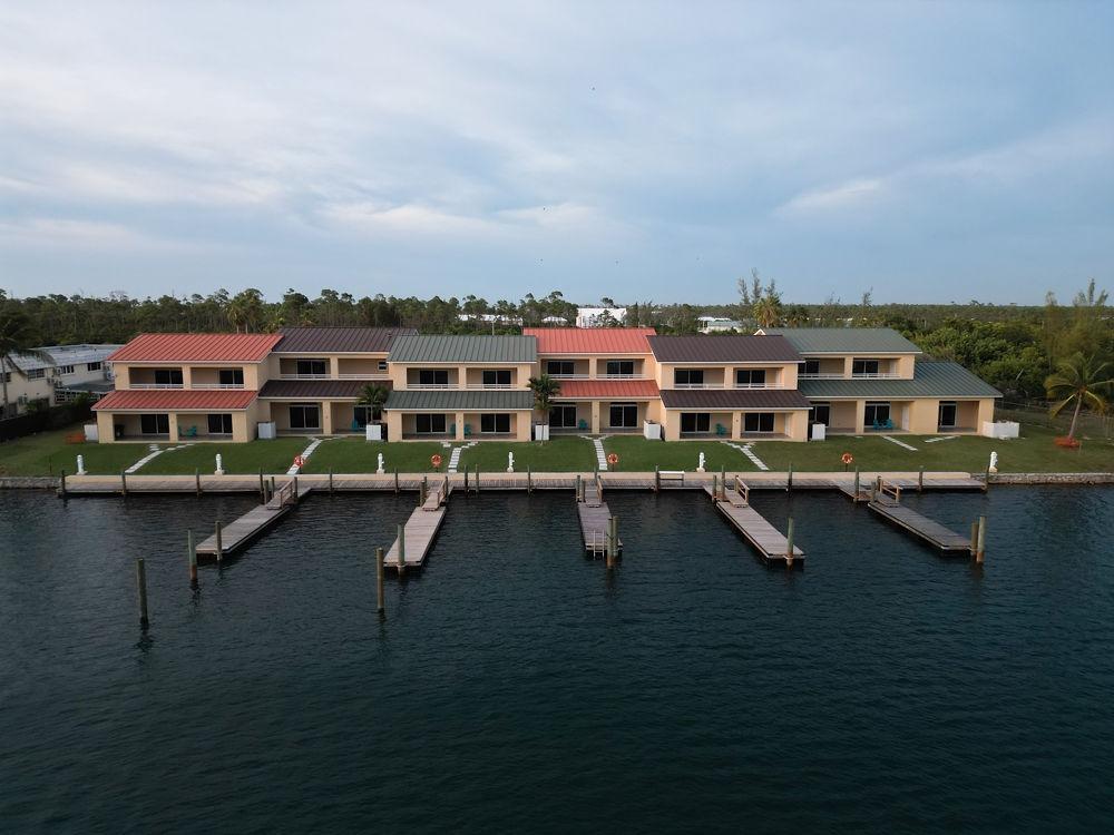 22 Bedroom Apartment for Sale - 13-14 Midshipman Road, Grand Bahama — photo 4