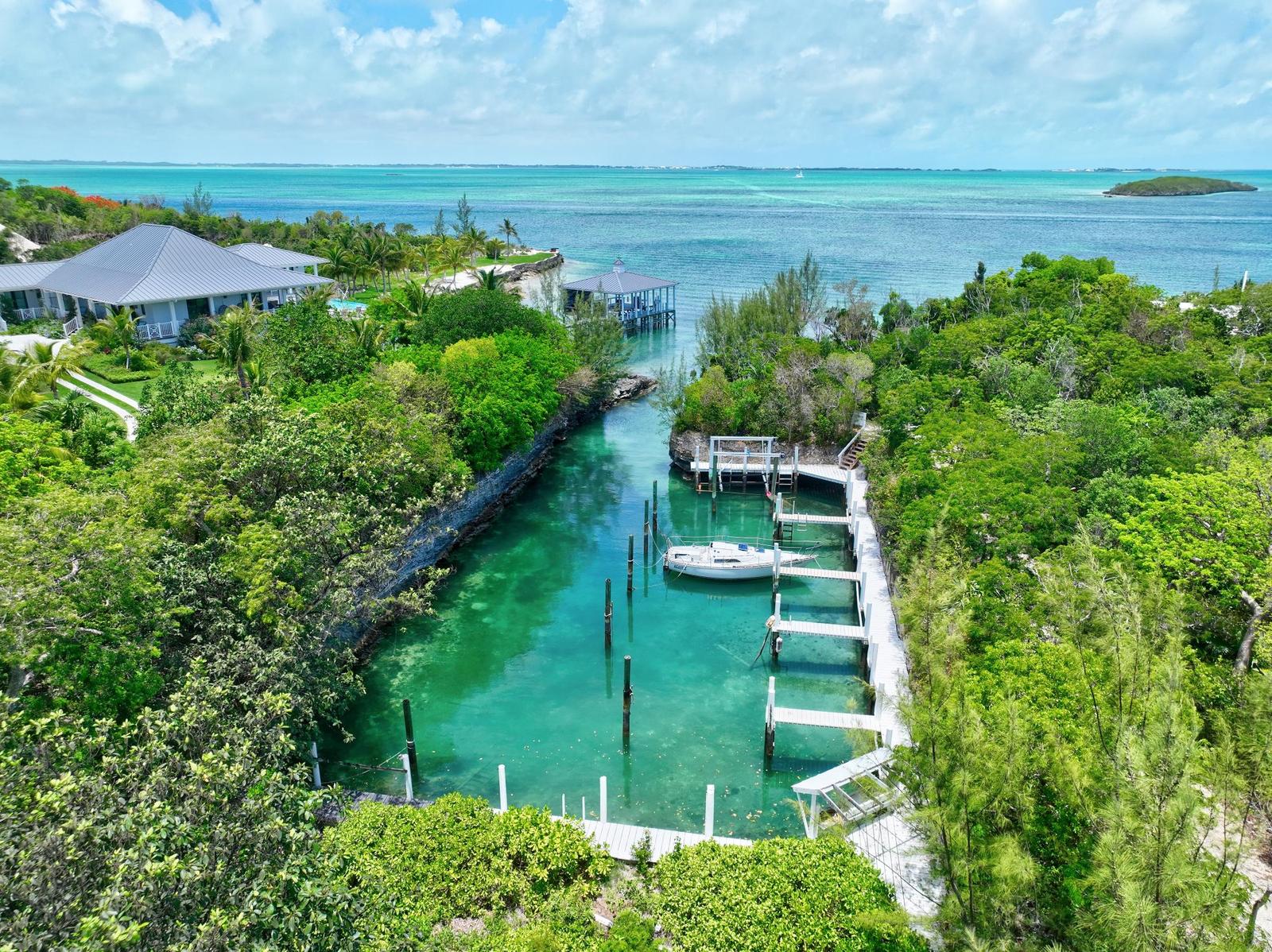 3 bedroom Residence for sale — ELBOW CAY CLUB — photo 2