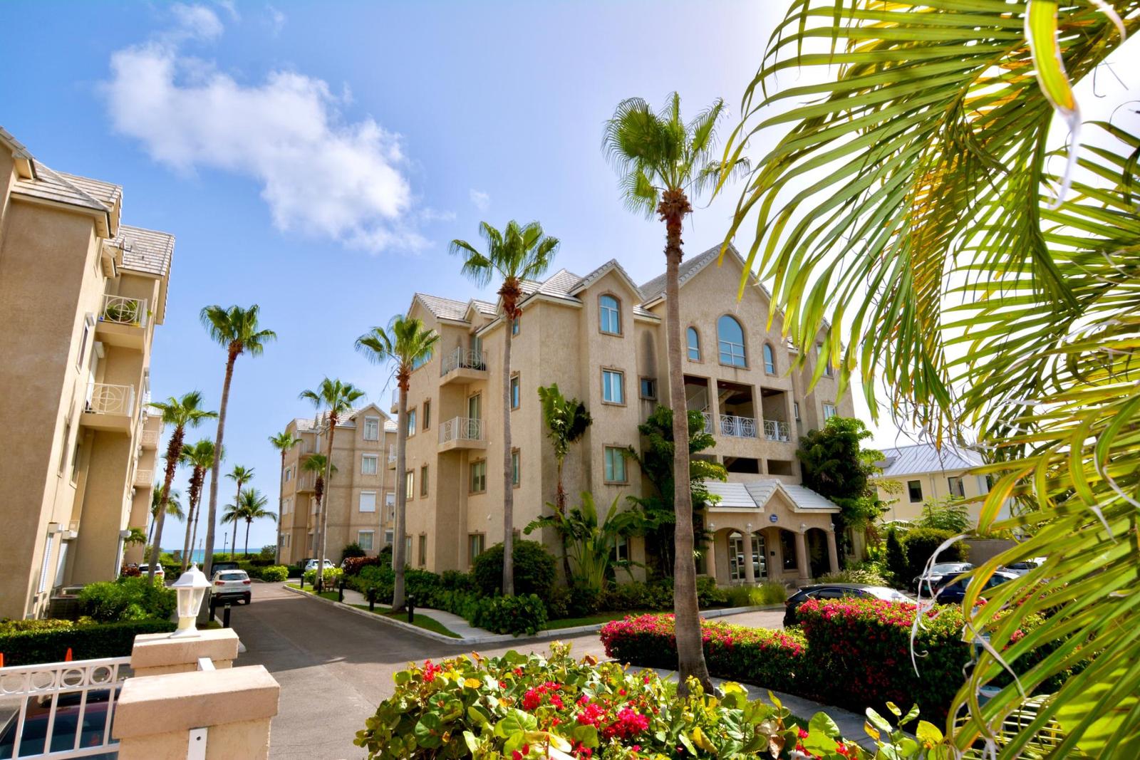 3 bedroom Apartment for sale — LOVE BEACH WALK in Nassau / New Providence, The Bahamas — photo 4