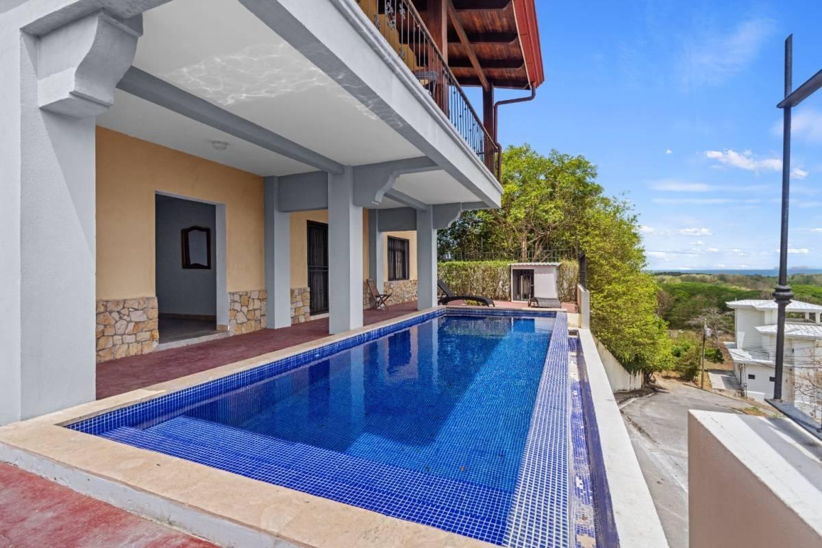 5 Unit Apartment Building for Sale, Altos de Flamingo, Playa Flamingo, Guanacaste, Costa Rica — photo 2