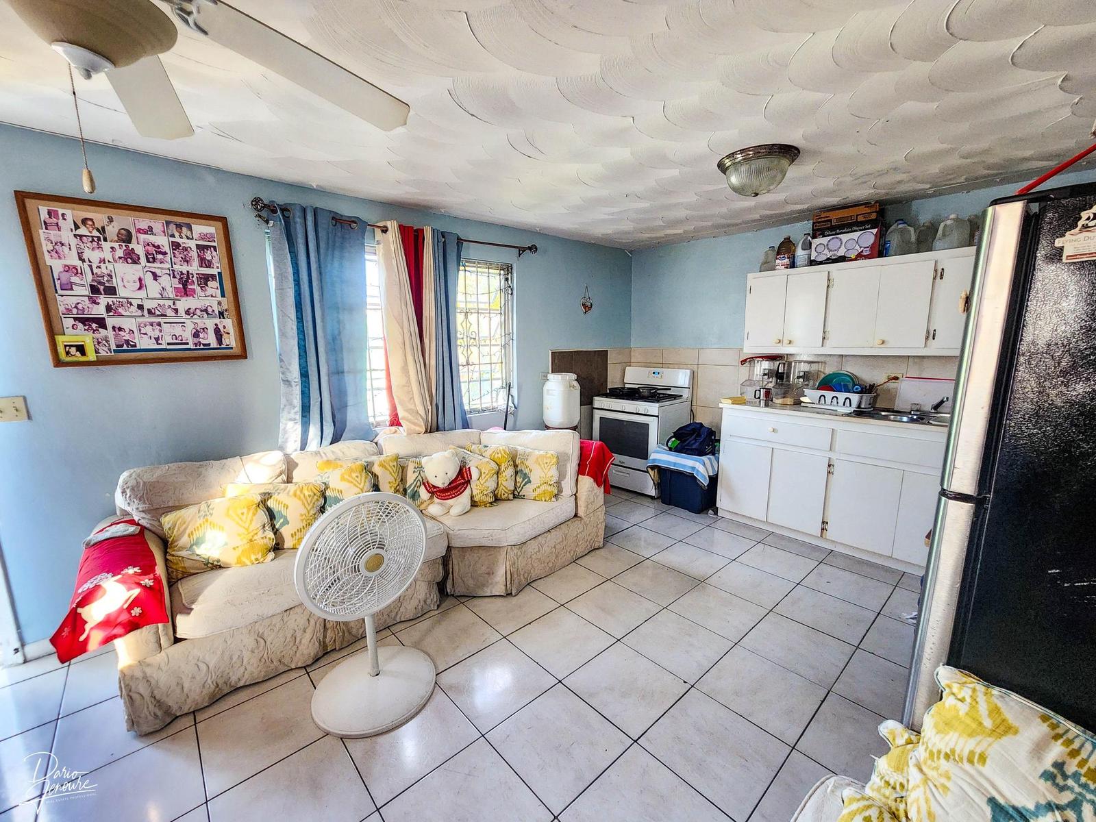 CARMICHAEL ROAD 8-PLEX — photo 3