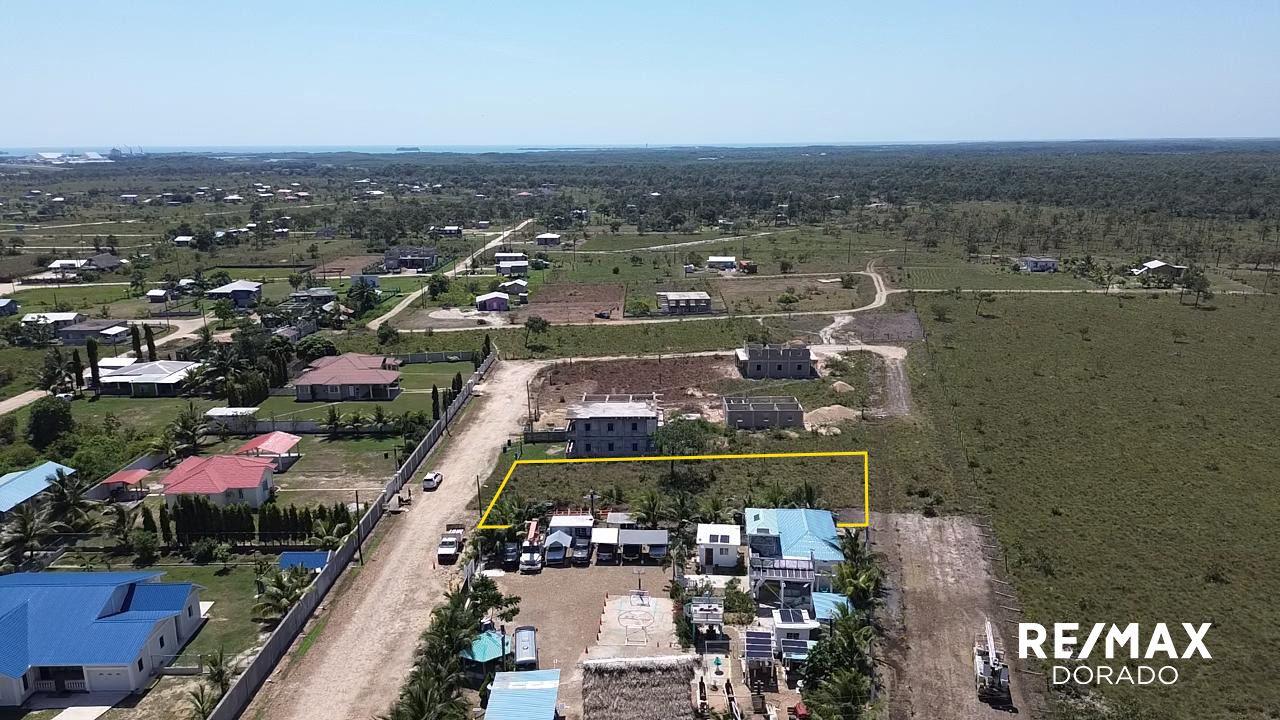 Independence Village, Stann Creek, Belize — photo 3