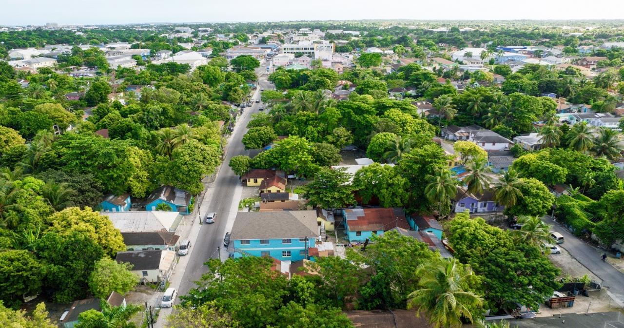 20 Bedroom Apartment for Sale - GIBBS CORNER MULTIPLEXES, Nassau — photo 5