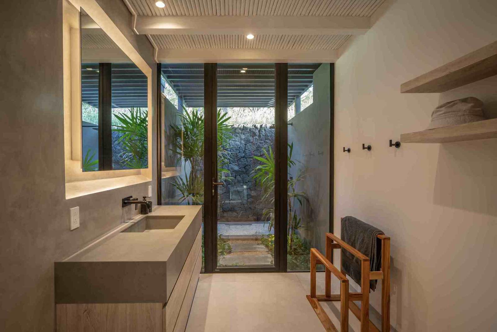3 Bedroom Luxury Villa for Sale, Uluwatu, El Tesoro, Tamarindo, Guanacaste, Costa Rica — photo 4