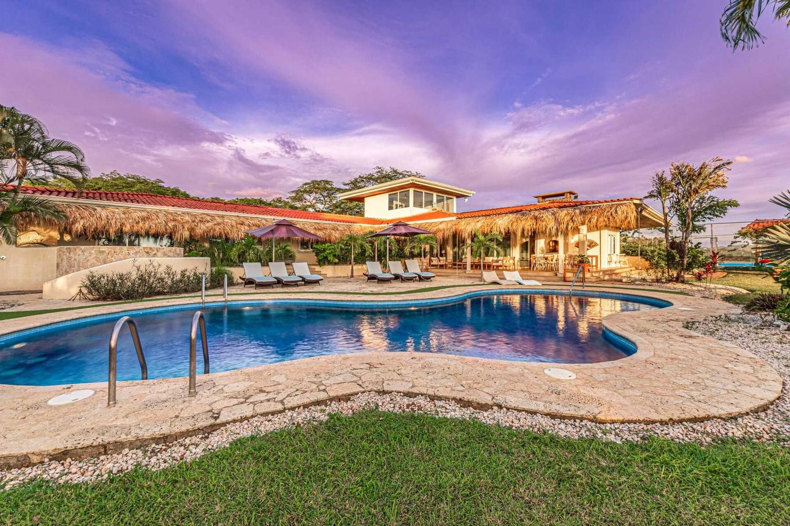 7 Bedroom Luxury Villa for Sale, Playa Grande, Tamarindo, Guanacaste, Costa Rica — photo 2
