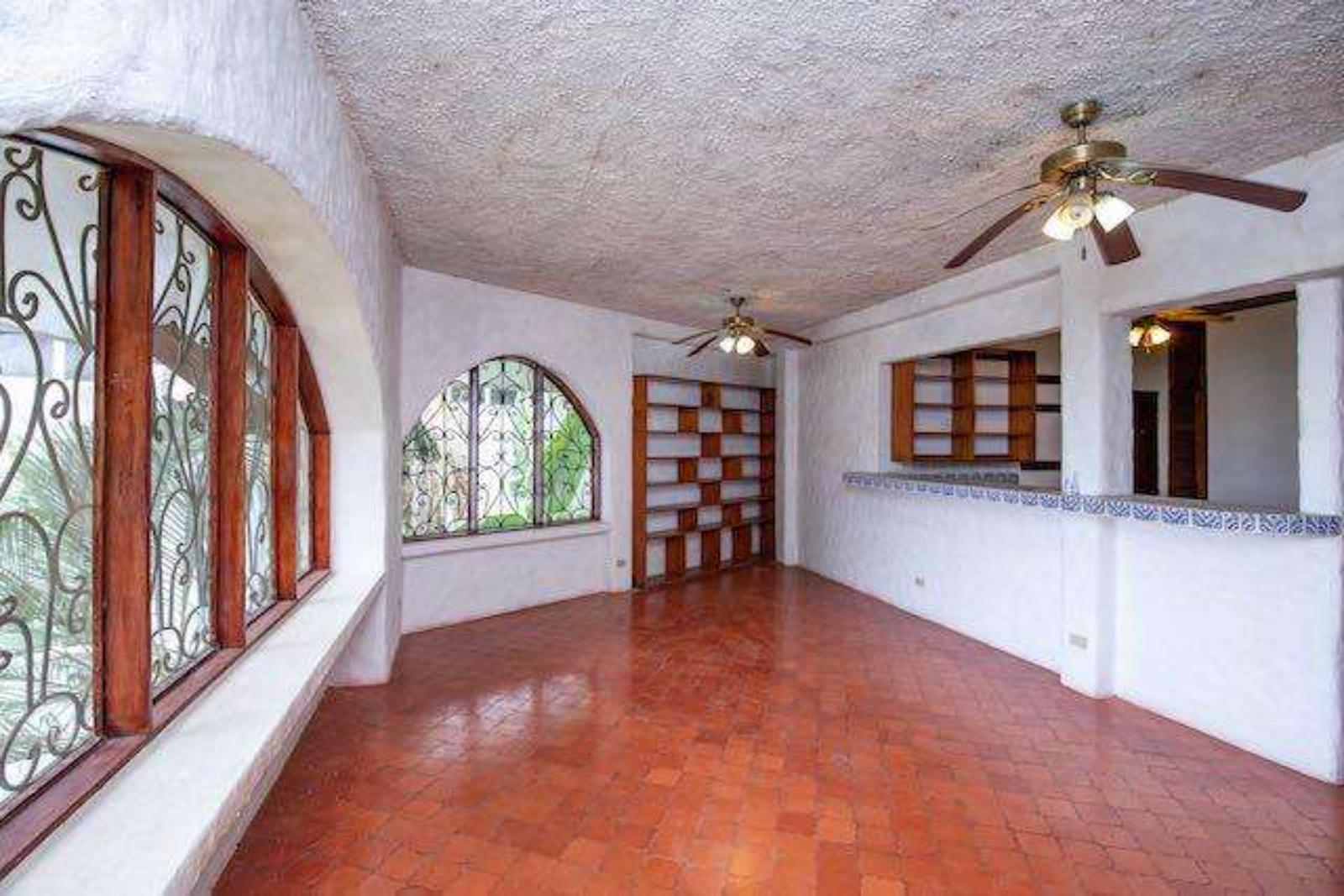 2 Bedroom House for Sale, Manuel Antonio, Puntarenas, Costa Rica — photo 4