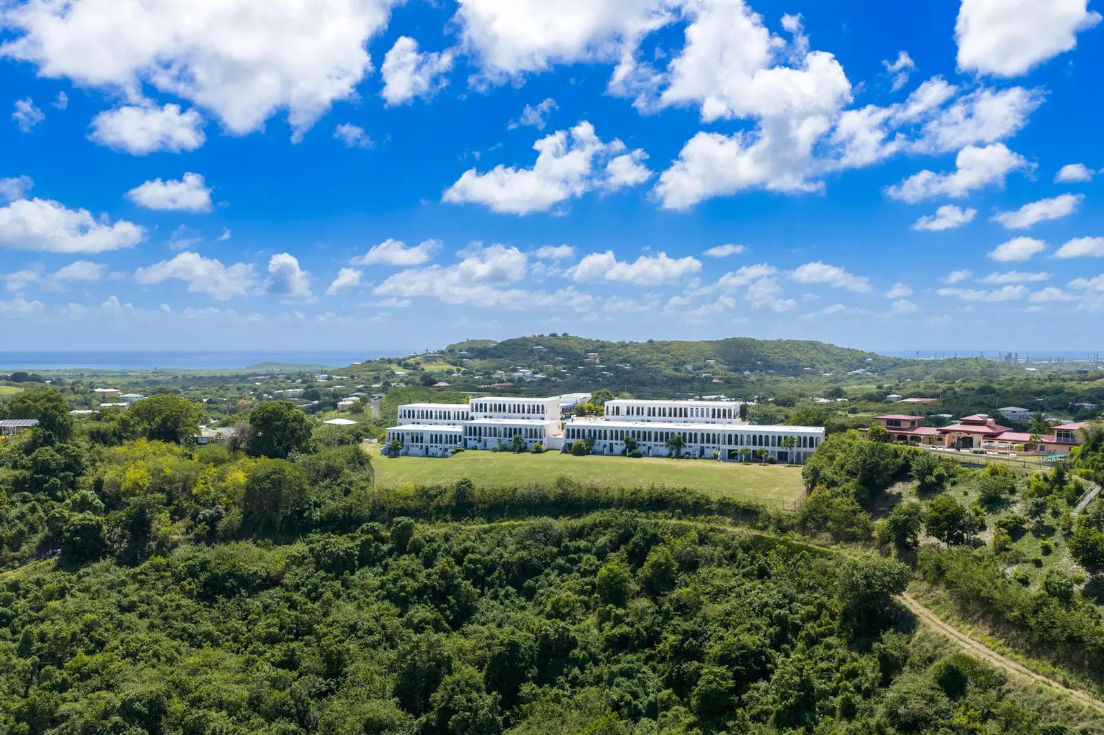 K-67 Hermon Hill Co Condo — photo 4