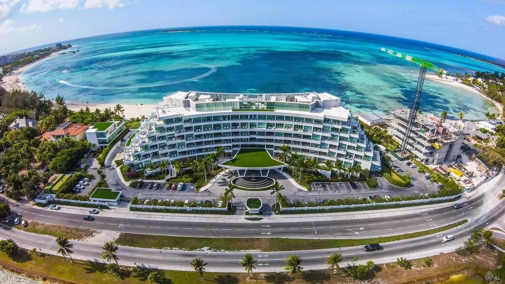 2-bedroom condo in Nassau with beach access — photo 1