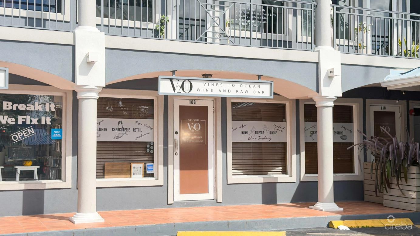 V20 - Wine Bar & Restaurant For Sale — photo 1