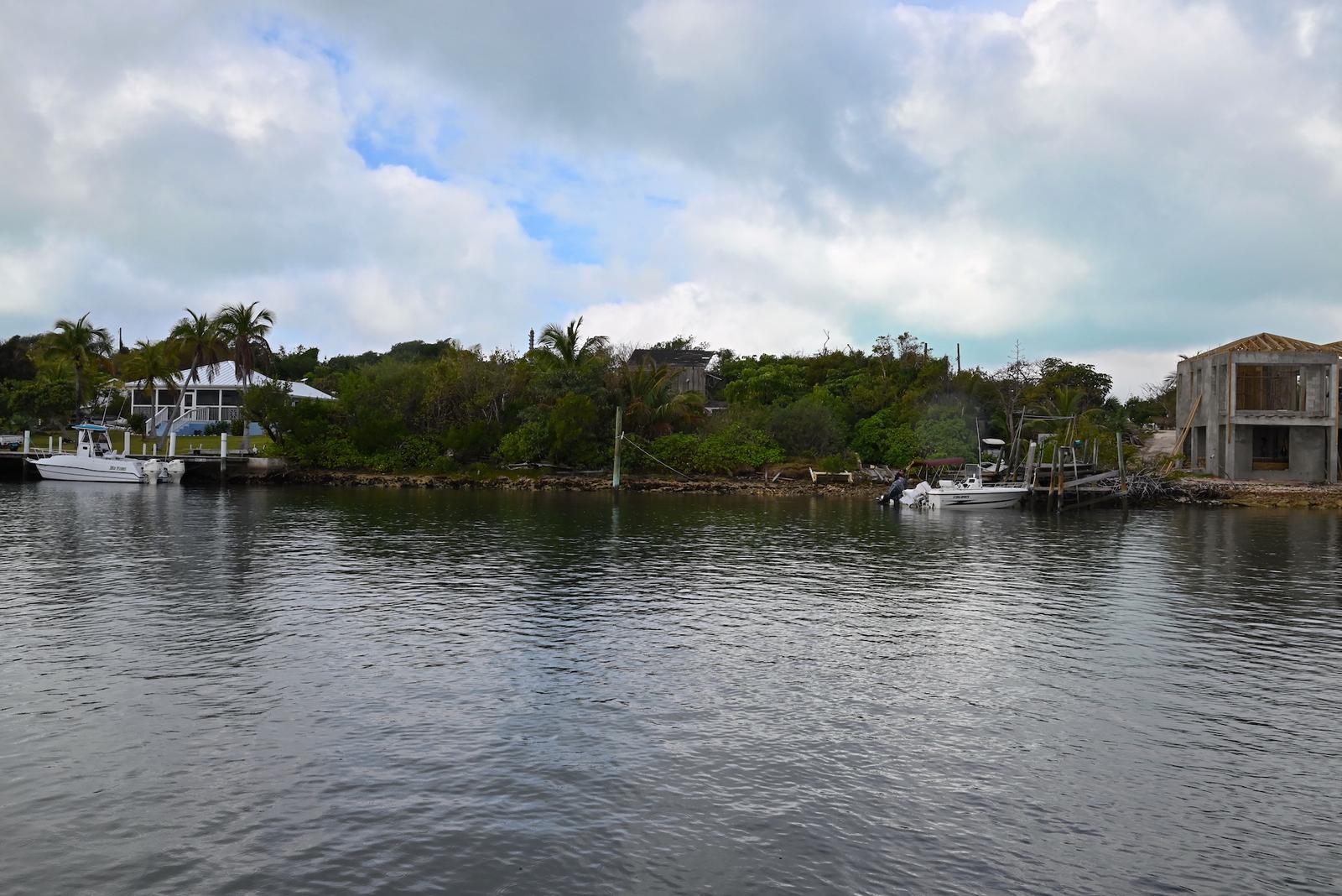 0.26 Acre Waterfront Home Site for Sale, Black Sound, Green Turtle Cay, Abaco, Bahamas — photo 4