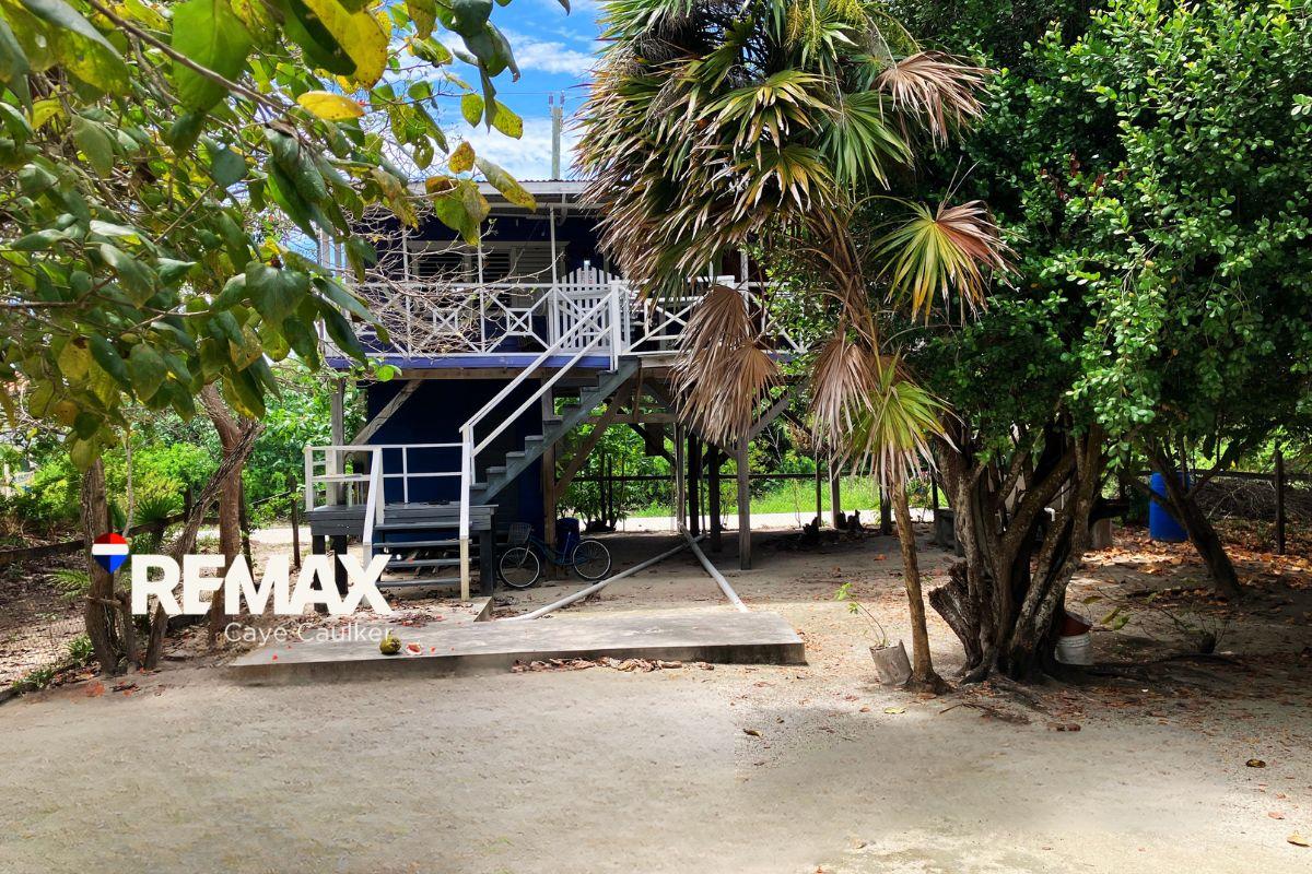 North Caye Caulker Beachfront Home for Sale — photo 2