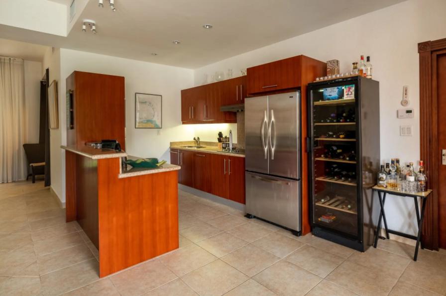 Porto Cupecoy Waterfront 2BR Condo — photo 5