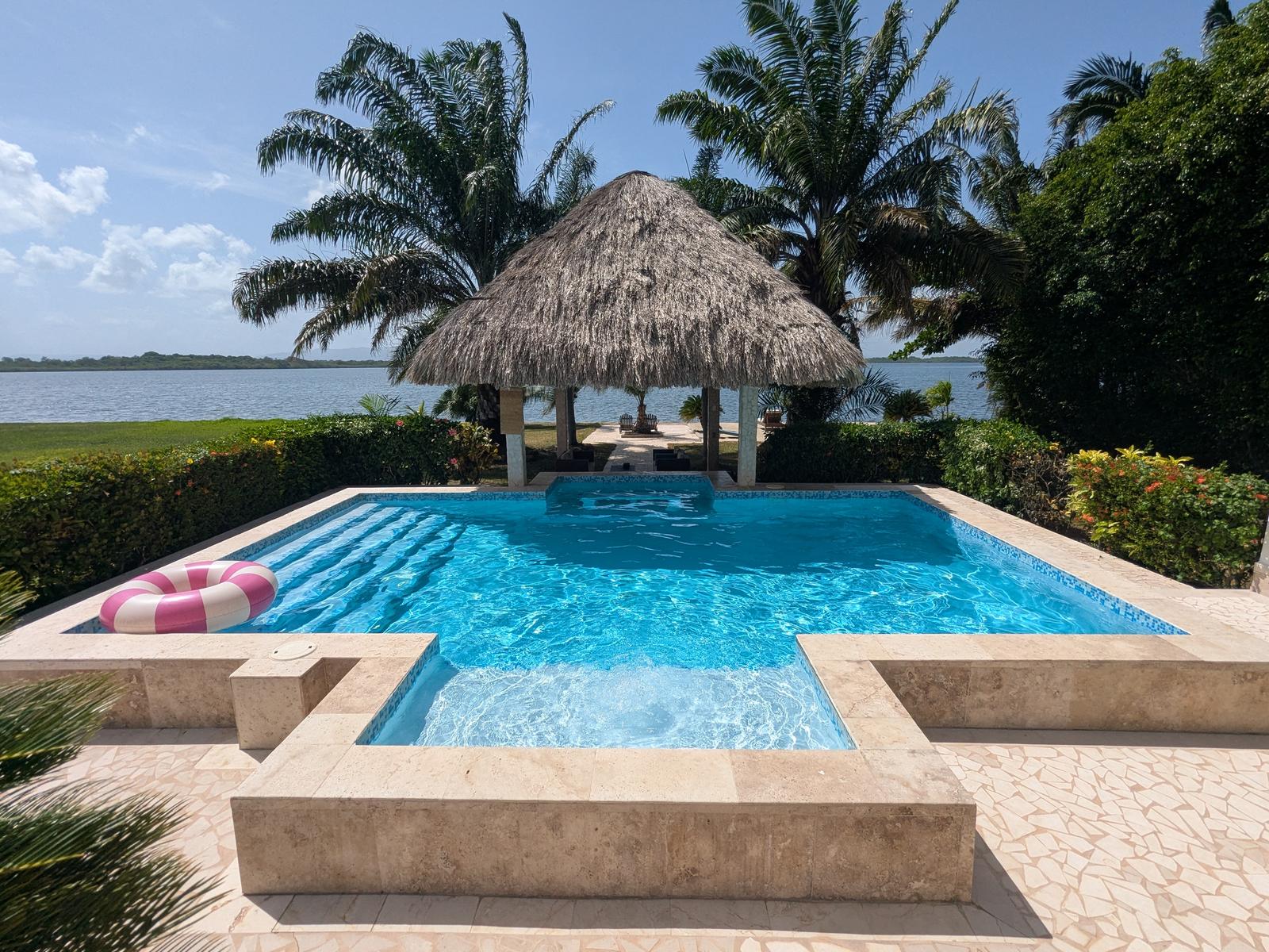 4 Bedroom Luxury Waterfront Home for Sale, Placencia Residences — photo 3