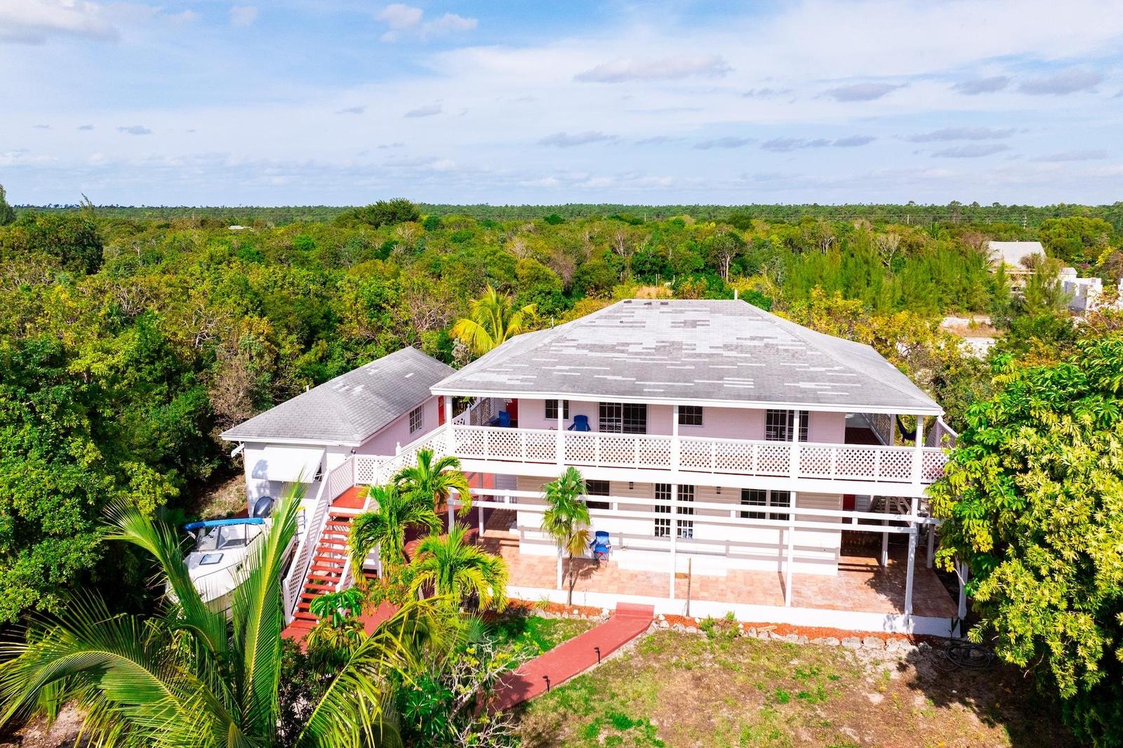 PALM VILLA Residence for sale in Abaco Islands, The Bahamas — photo 1